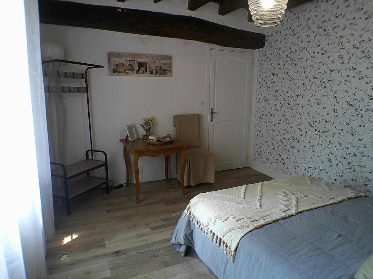 Le Clocooning Chambres D'Hotes Chez L'Habitant Billy  Exterior photo