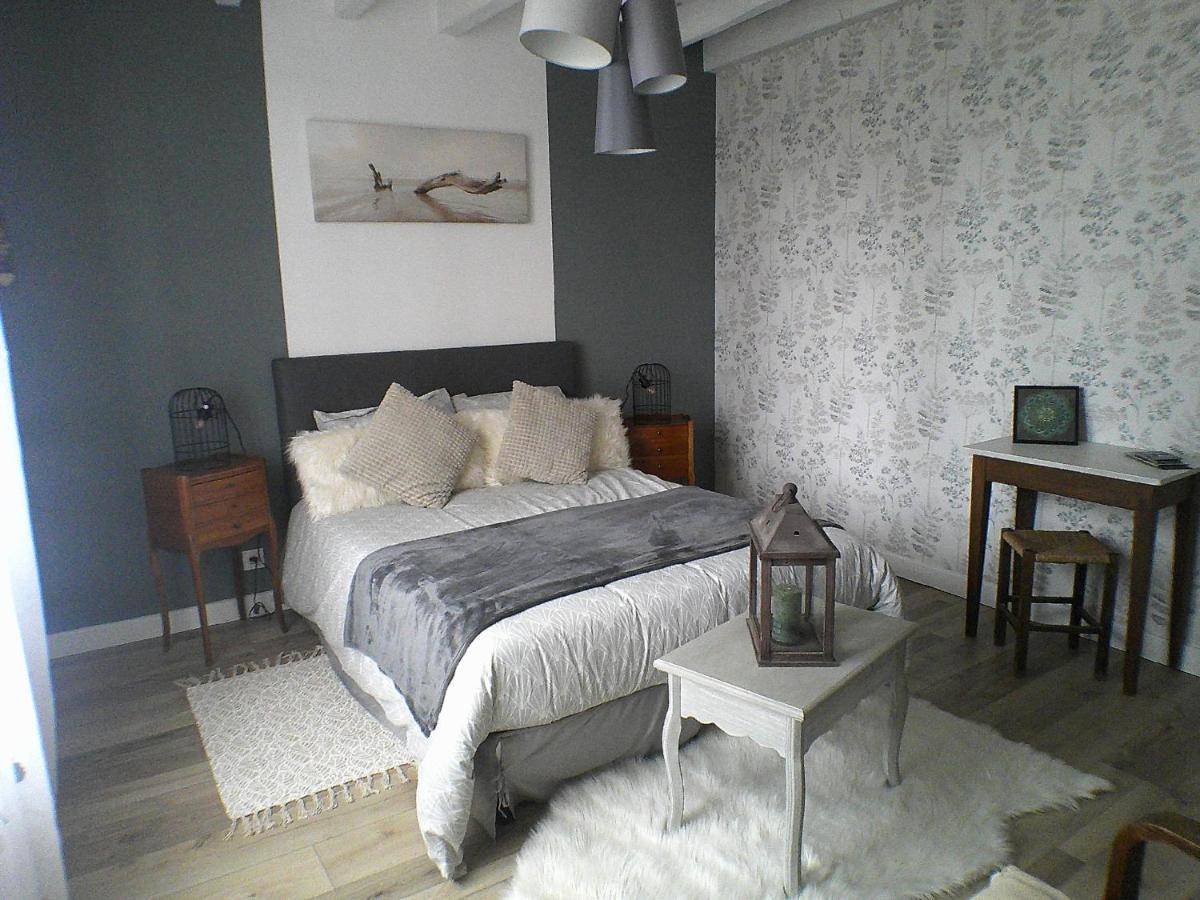 Le Clocooning Chambres D'Hotes Chez L'Habitant Billy  Exterior photo