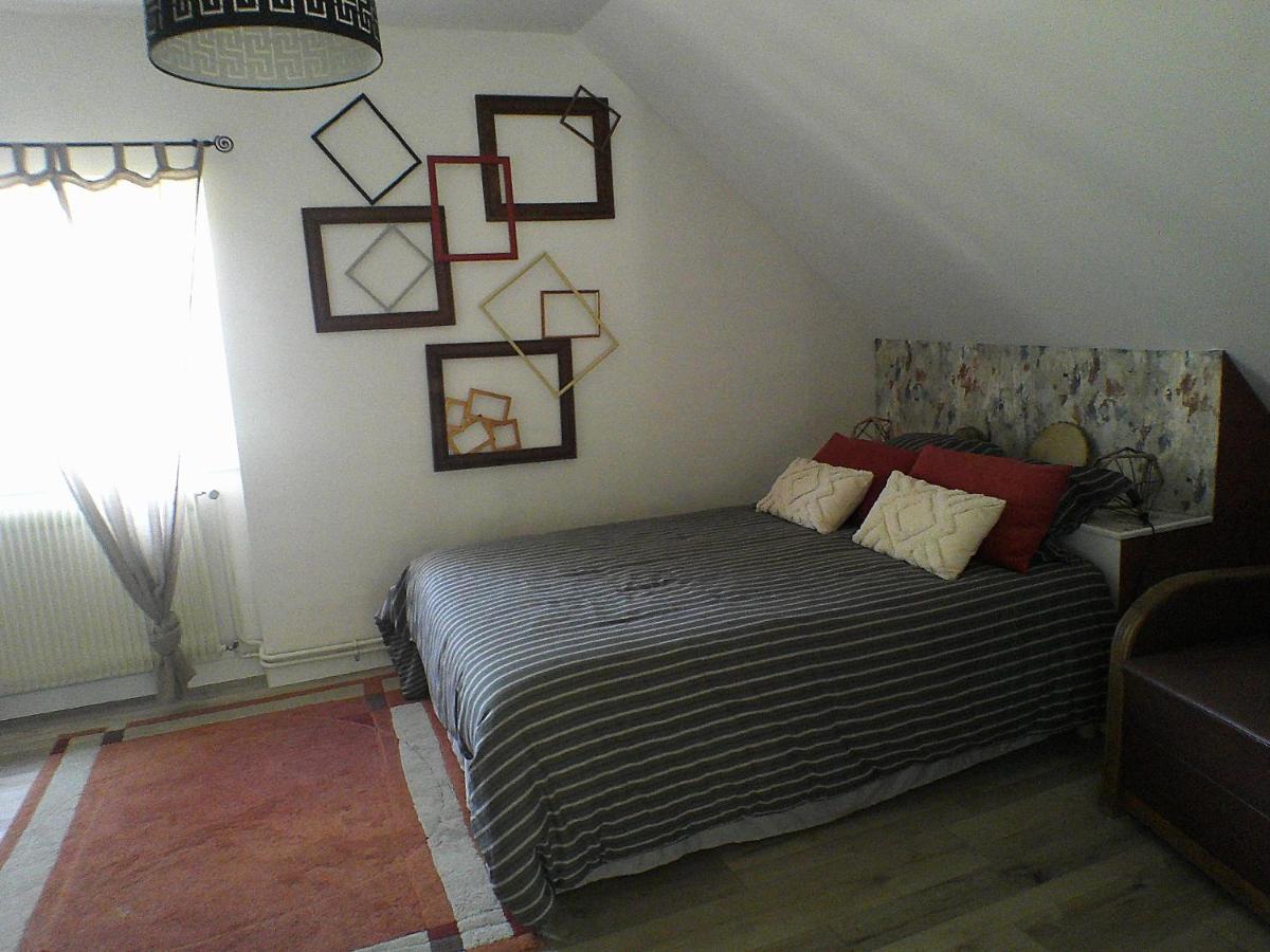 Le Clocooning Chambres D'Hotes Chez L'Habitant Billy  Exterior photo